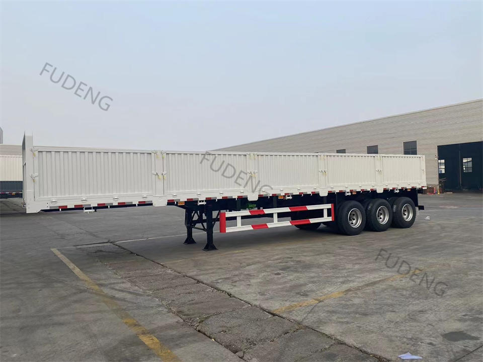 China supplier trailer with side wall (1)