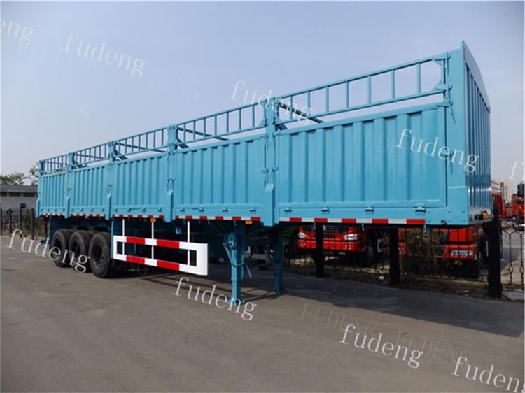 Tri axle semi trailer with fence for sale