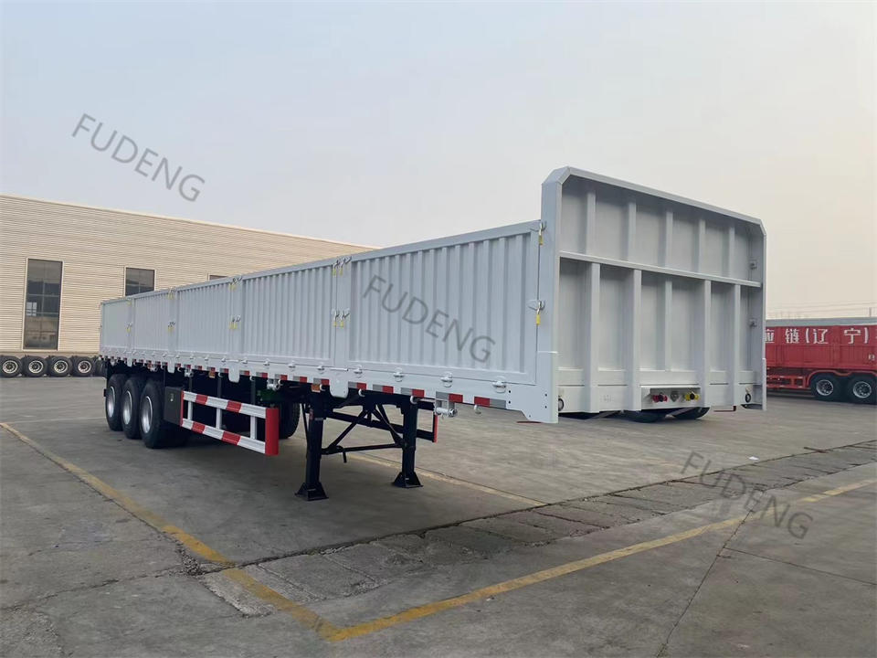 China supplier trailer with side wall (2)