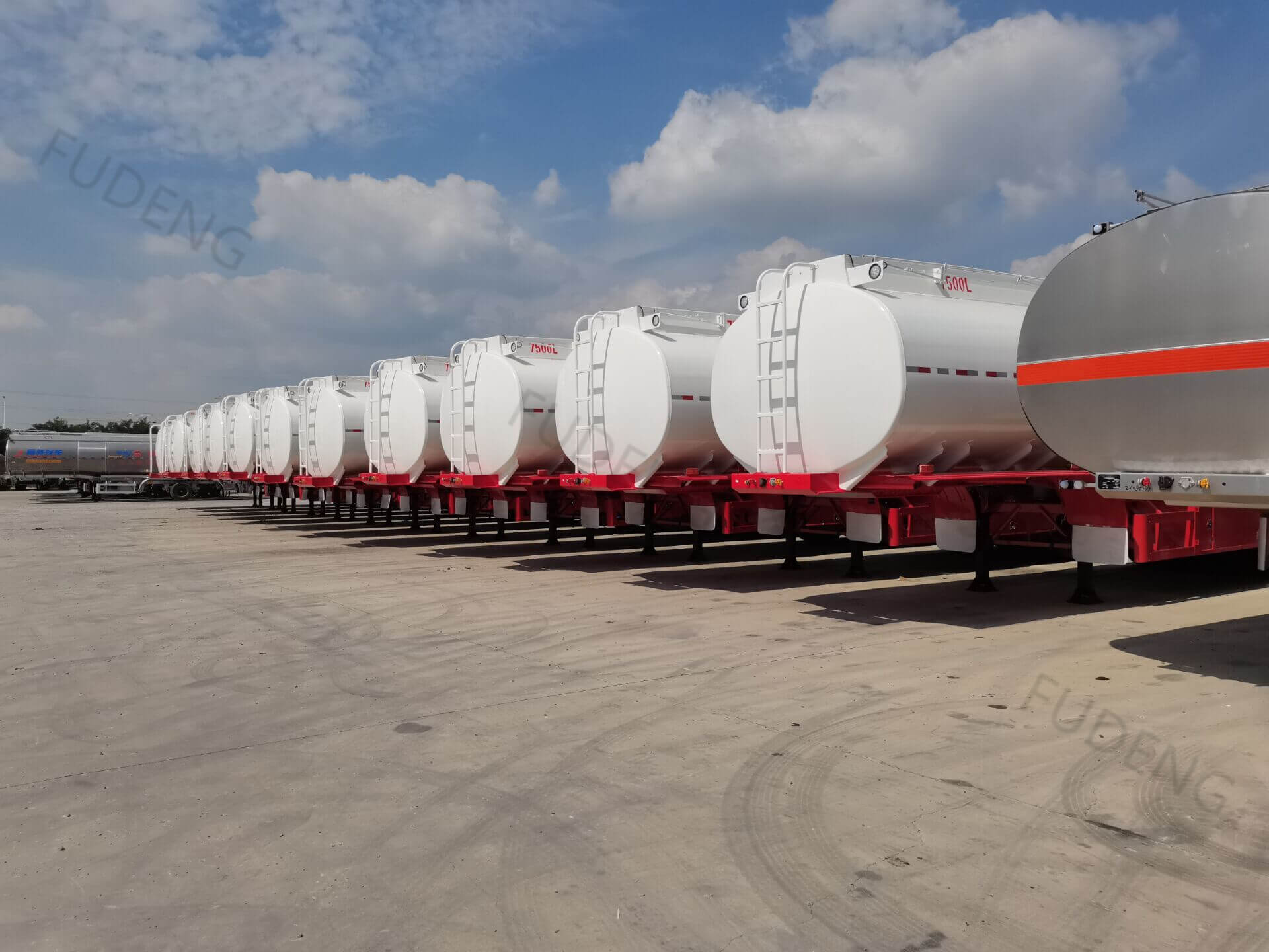 The Producing and Place Order Process of the Oil Fuel Tanker Trailer 