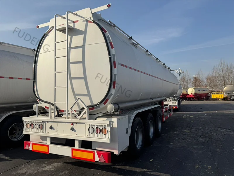 3 Axle white Fuel Tanker Trailer_3