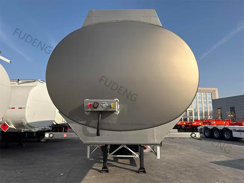 3 Axle Fuel Tanker Trailer_2