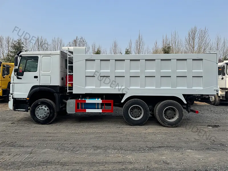 HOWO 6&times;4 End Dump Truck_2