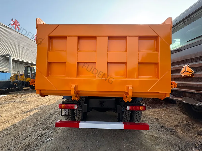 Shacman Delong F3000 8&times;4 Orange Dump Truck _4