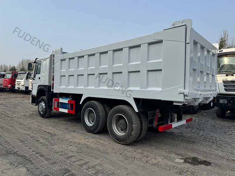 HOWO 6&times;4 End Dump Truck_4
